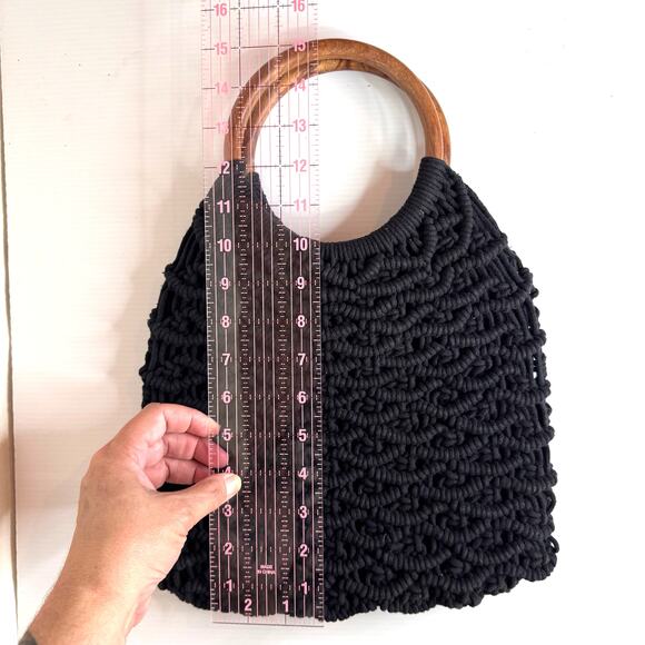 SIGRID OLSEN Macrame Bag Wood Ring Handle Black Summer Beach Boho Casual - Picture 7 of 9